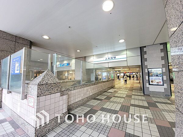 京急本線「上大岡」駅　距離2500ｍ