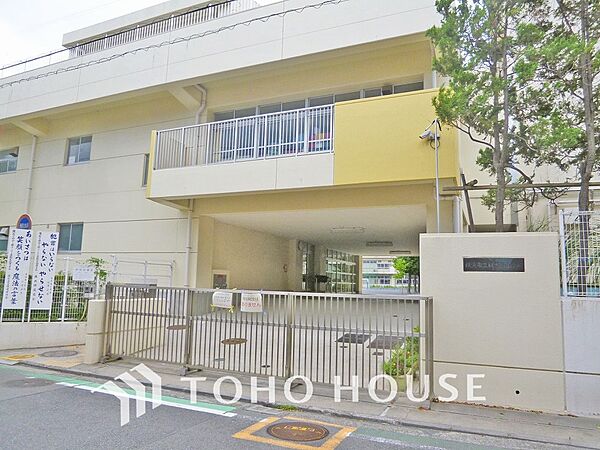 横浜市立日吉南小学校　距離290ｍ