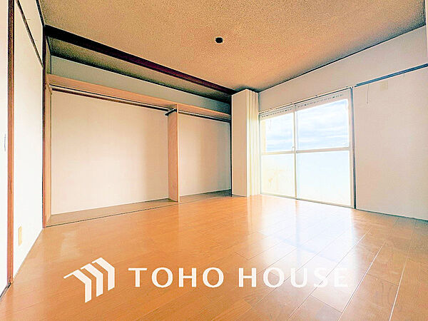1日の疲れを癒し、心地よく寛げるようゆったりとした広さをしています