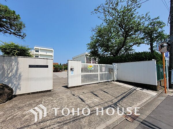 大田区立大森第一中学校　距離550ｍ