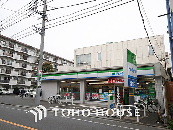 ファミリーマート 大田大森南2丁目店　距離190ｍ