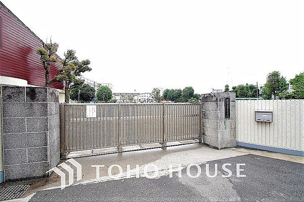 横浜市立大口台小学校まで約280m