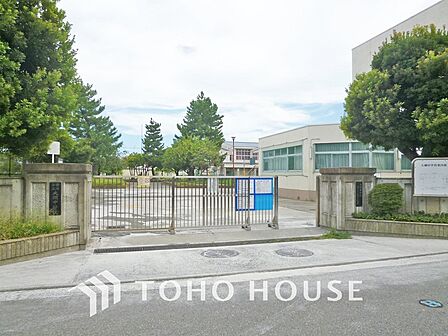 横浜市立大綱中学校 距離400m