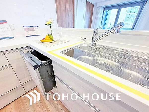 浄水機付きのシステムキッチンでお料理も楽しくなりますね