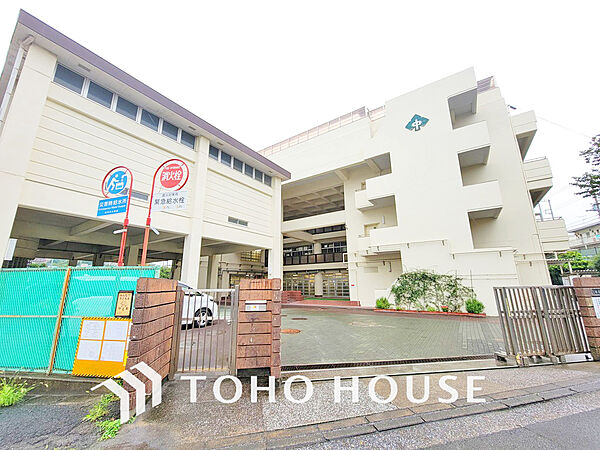 横浜市立森中学校　距離950ｍ