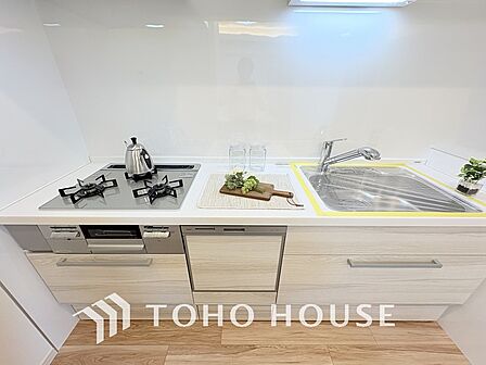 デザインと機能性を兼ね備えたシステムキッチン