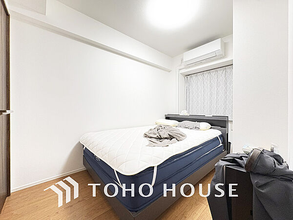1日の疲れを癒し、心地よく寛げるようゆったりとした広さをしています