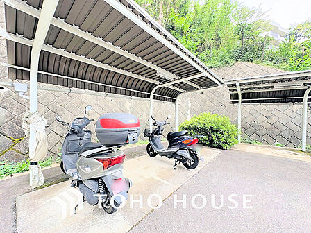 バイク置場（料金・空き状況はご確認ください）