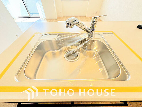 浄水機付きのシステムキッチンでお料理も楽しくなりますね
