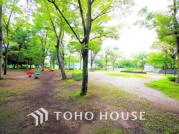 押立公園　距離1300m