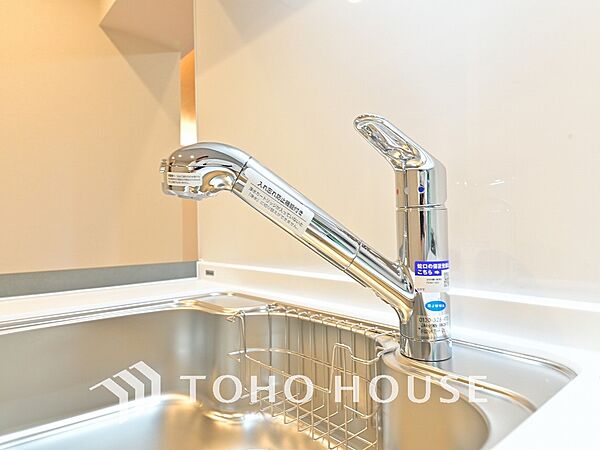浄水機付きのシステムキッチンでお料理も楽しくなりますね
