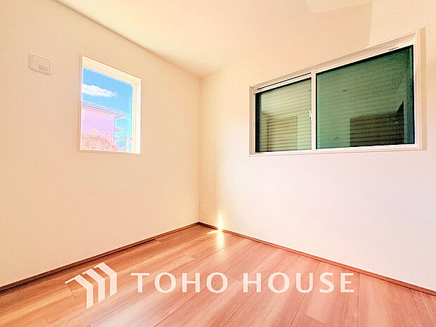 家具の配置のし易い室内です。趣味の部屋としても充分な広さです