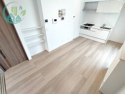 阪急神戸本線 王子公園駅 徒歩14分の賃貸アパート 3階1LDKのリビング/ダイニング