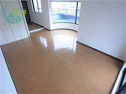 JR東海道・山陽本線 六甲道駅 徒歩9分の賃貸マンション 4階1DKのリビング/ダイニング