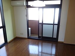 MAYハウス青葉町 205 1階1DKのリビング/ダイニング