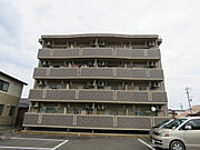 ラ・トゥール 2階 築17年7ヶ月の賃貸物件