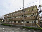 カークス 3階 築11年7ヶ月の賃貸物件