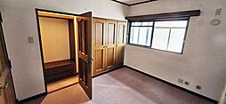 寝室の画像