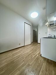 サン・スプレンダー新富 3DKのリビング/ダイニング