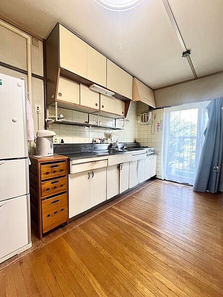 間取りも内装も、お好みに合わせてリフォーム可能です!※室内写真は専用ツールを用いて、家財道具等を削除しております。実際の室内状況と異なる場合がございますが、現況有姿とさせていただきます。