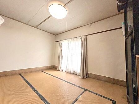 間取りも内装も、お好みに合わせてリフォーム可能です!※室内写真は専用ツールを用いて、家財道具等を削除しております。実際の室内状況と異なる場合がございますが、現況有姿とさせていただきます。
