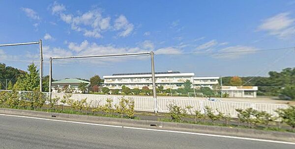 東松山市立市の川小学校　徒歩15分(1157ｍ)