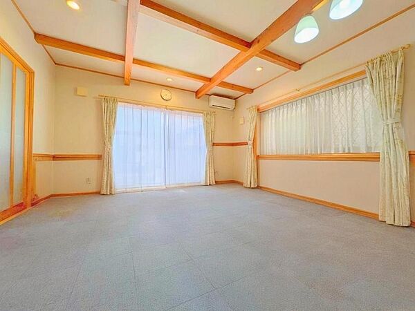 洋室