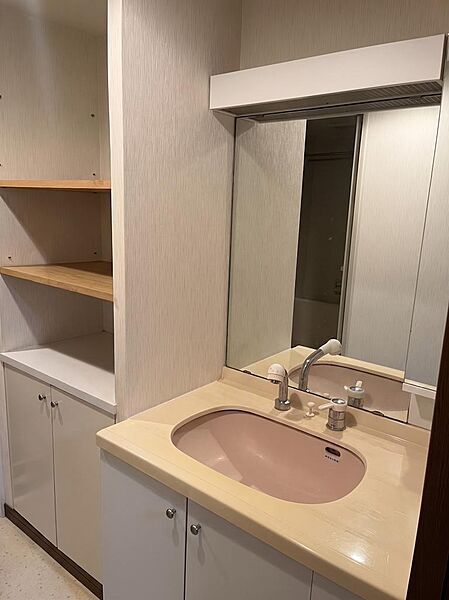 【最上階・7階】陽当り・眺望良好！広々とした専用ポーチ付きの快適住空間