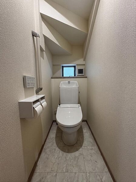 トイレを拡大表示