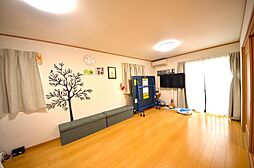 さいたま市中央区新中里３丁目　中古戸建て 4LDKのリビング/ダイニング