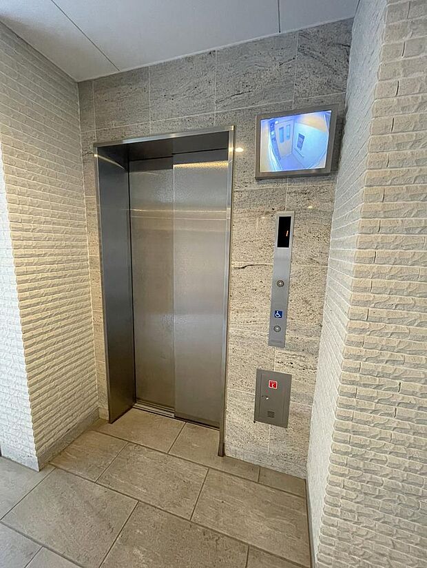 エレベーターございます！