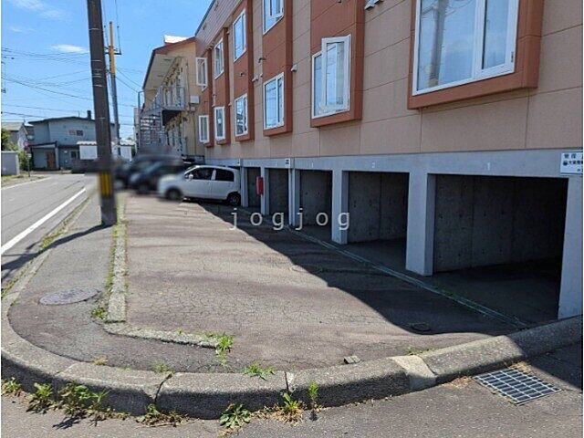 6 / 15
