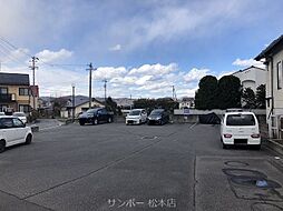 6 / 8
