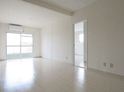 浅田センチュリーマンションI 201 2階2LDKのリビング/ダイニング