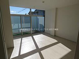 クィーンパレス 1階1LDKのリビング/ダイニング