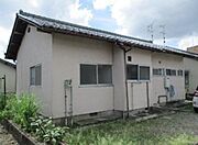新八日市駅より徒歩23分 築52年の賃貸物件