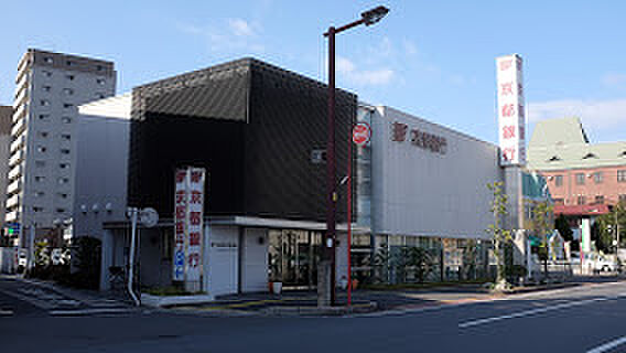 京都銀行 近江八幡支店（760m）
