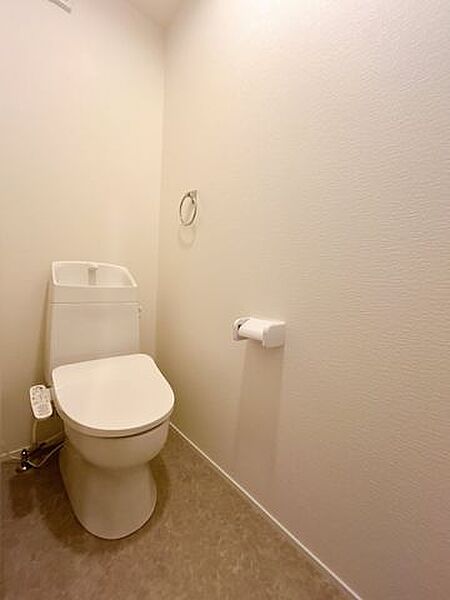 【リフォーム済】トイレはジャニス製のものに交換します。