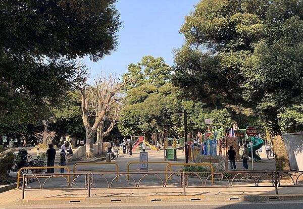 若林公園　徒歩2分