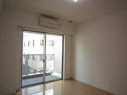 東京メトロ半蔵門線 清澄白河駅 徒歩2分の賃貸マンション 8階1Kのリビング/ダイニング