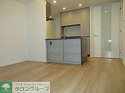 ＨＡＲＵＭＩ　ＦＬＡＧ　ＳＵＮ　ＶＩＬＬＡＧＥ　Ｔ棟 7階2LDKのリビング/ダイニング