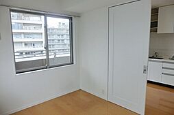 パークキューブ市ヶ谷 7階1DKのリビング/ダイニング