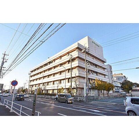 病院「名古屋市立緑市民病院まで1326ｍ」