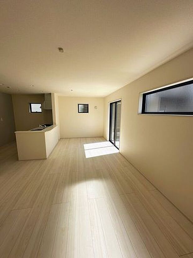 24時間換気システムでクリーンな空気をお部屋に取り込みます。結露が発生しにくく、カビ予防にも適しています。梅雨の時期も快適です。