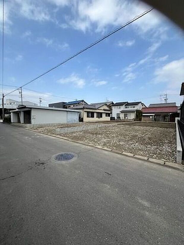 前面道路含む現地写真