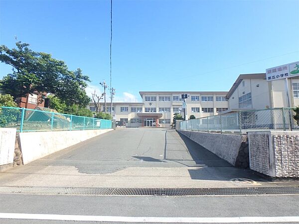 画像19:松阪市立第五小学校（924m）