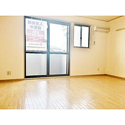 マーメゾンＫ 106 1階ワンルームのリビング/ダイニング