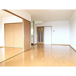 プラス21 203 2階2LDKのリビング/ダイニング