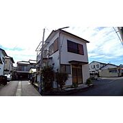 大場駅より徒歩10分 築40年10ヶ月 2階建の賃貸物件