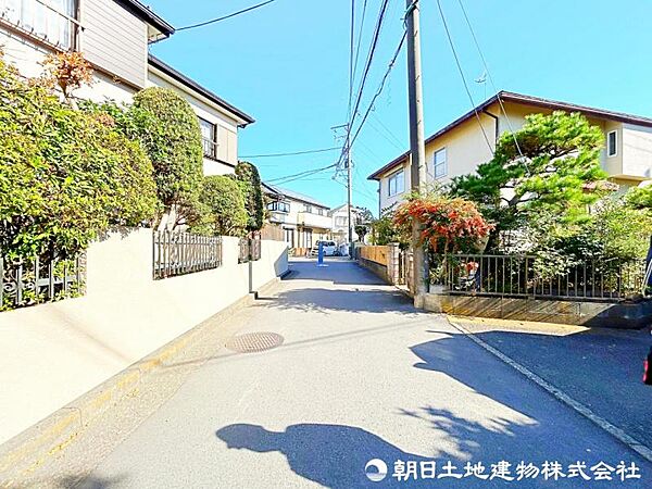 【外観】現地に実際に行くことで感じることがたくさんあります！！周辺環境や街の雰囲気など、ご確認ください